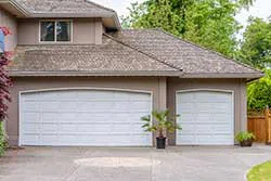 Security Garage Doors Chicago, IL 773-546-9560 - about-side